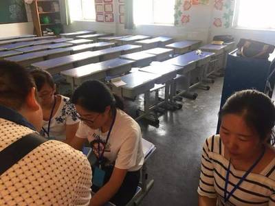 新起點(diǎn) 新希望——鞏義市第二小學(xué)2018秋季一年級新生報名工作掠影